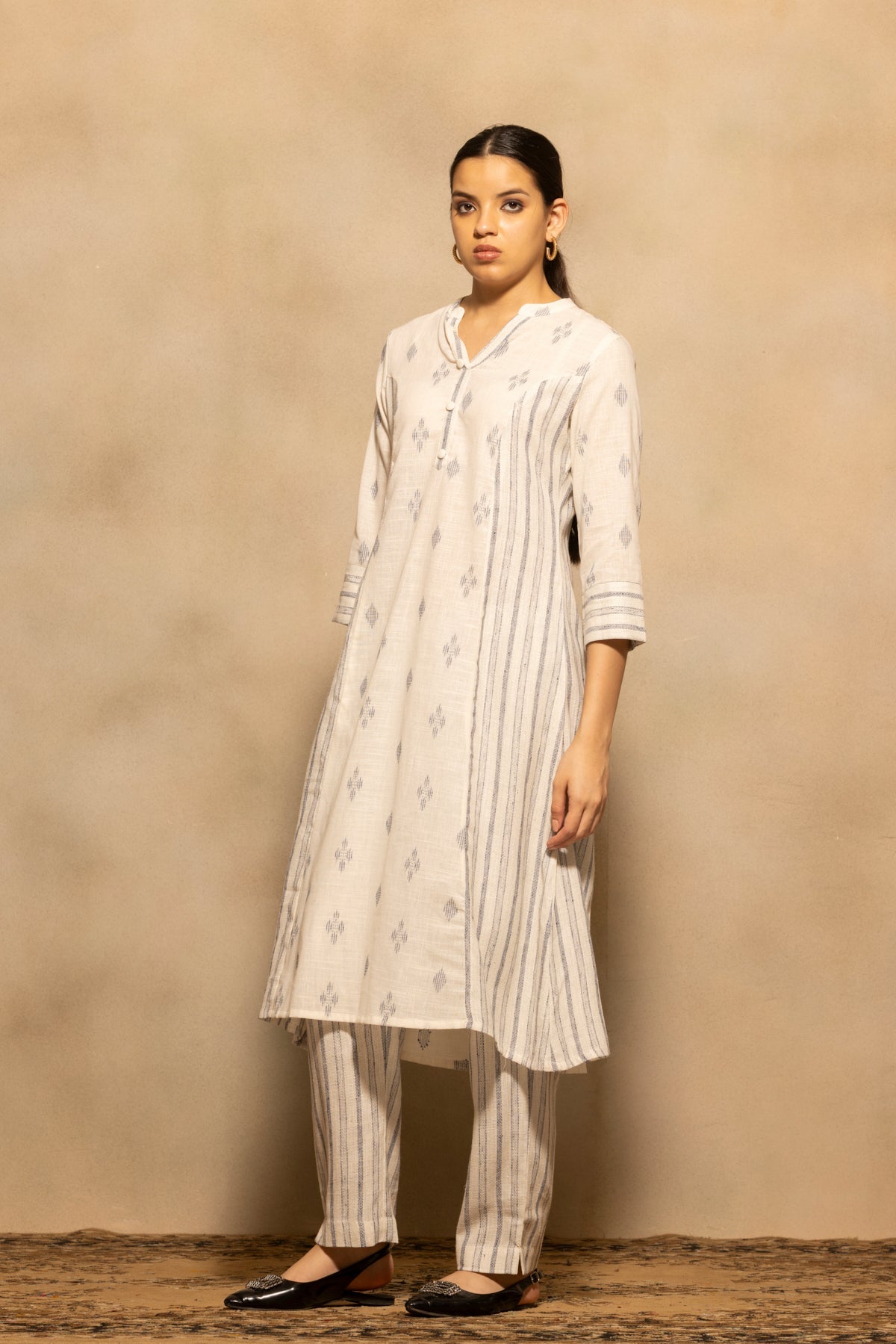Cream A-line Printed Kurta 2 Pcs Set