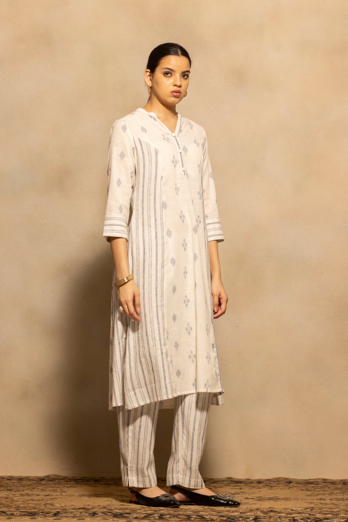 Cream A-line Printed Kurta 2 Pcs Set