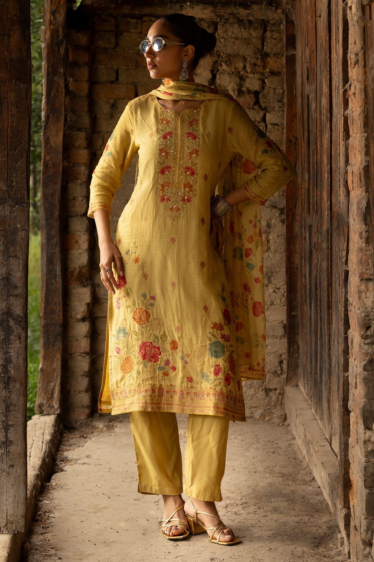 Yellow Embroidered & Floral Print 3 Pcs Kurta Set