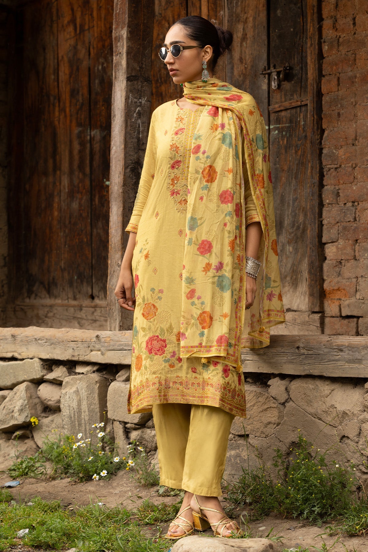 Yellow Embroidered & Floral Print 3 Pcs Kurta Set