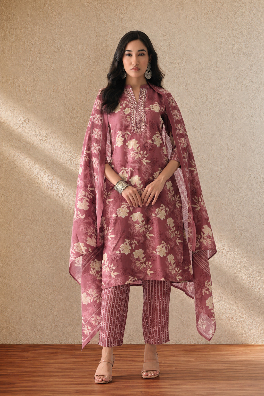 Pink Floral Printed Kurta 3 Pcs Set