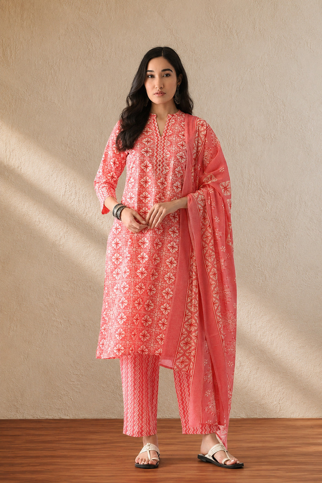 Pink Ethnic Motif Printed Kurta 3 Pcs Set