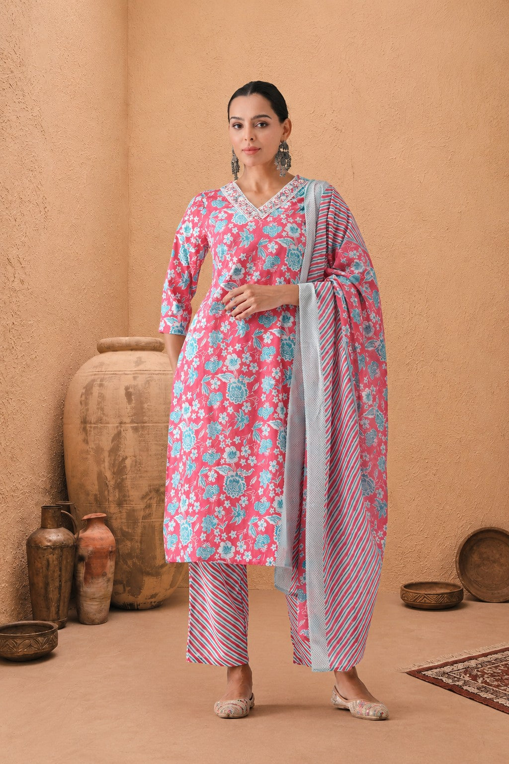 Coral Pink Printed Kurta 3 Pcs Set