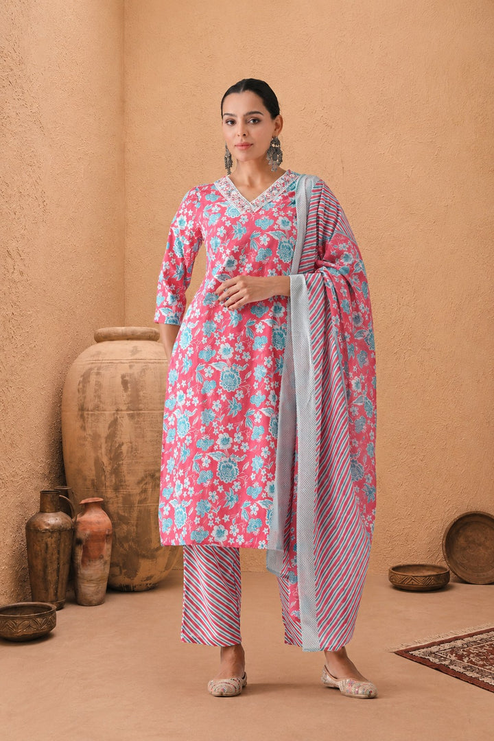 Coral Pink Printed Kurta Set (3 Piece)